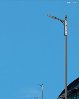 上海12米单臂路灯